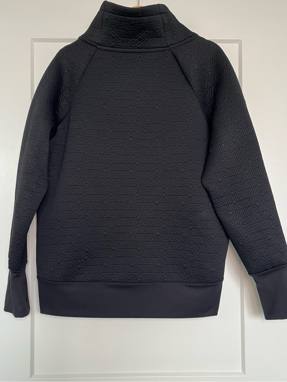 Athleta Black Jacquard Quilted Cowl Neck Hoodie Pullover Thumbhole Size Large - Picture 6 of 12